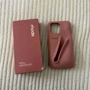 RHODE rhode iphone 15 pro max case brand new in toast